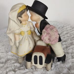 Enesco Kim Anderson's 2000 Happily Ever After Figurine